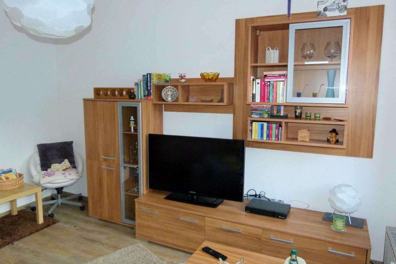Ferienwohnung Karo Ellefeld Exterior photo